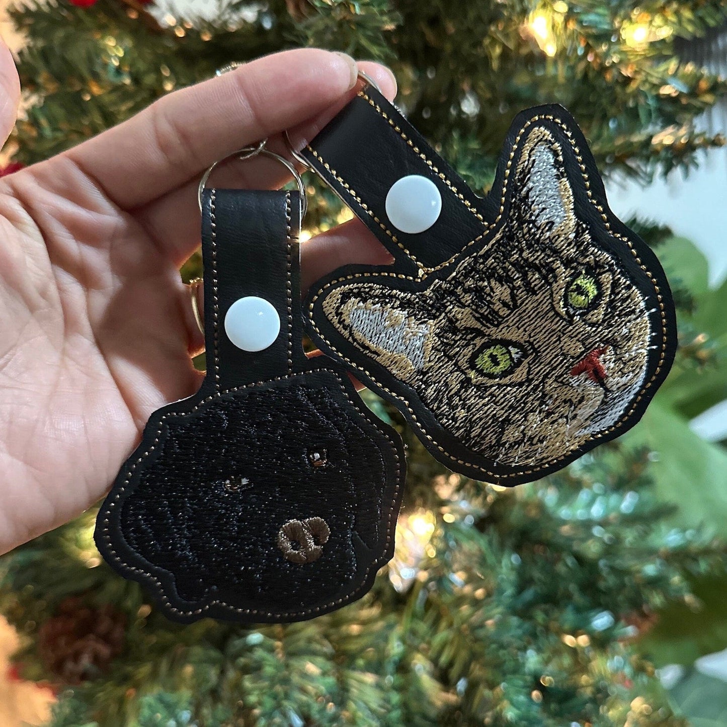 カスタムペット刺繍キーホルダー パーソナライズされた刺繍キーホルダー 動物の刺繍