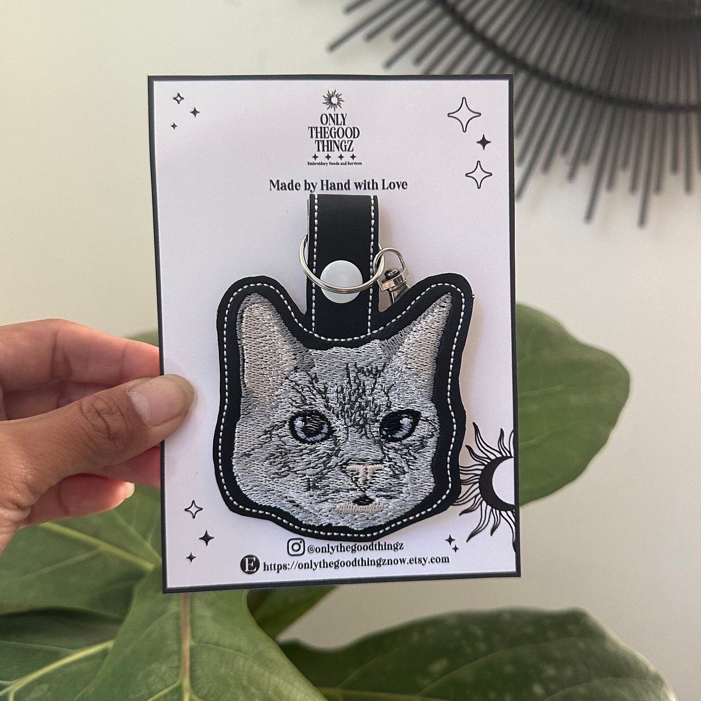 カスタムペット刺繍キーホルダー パーソナライズされた刺繍キーホルダー 動物の刺繍