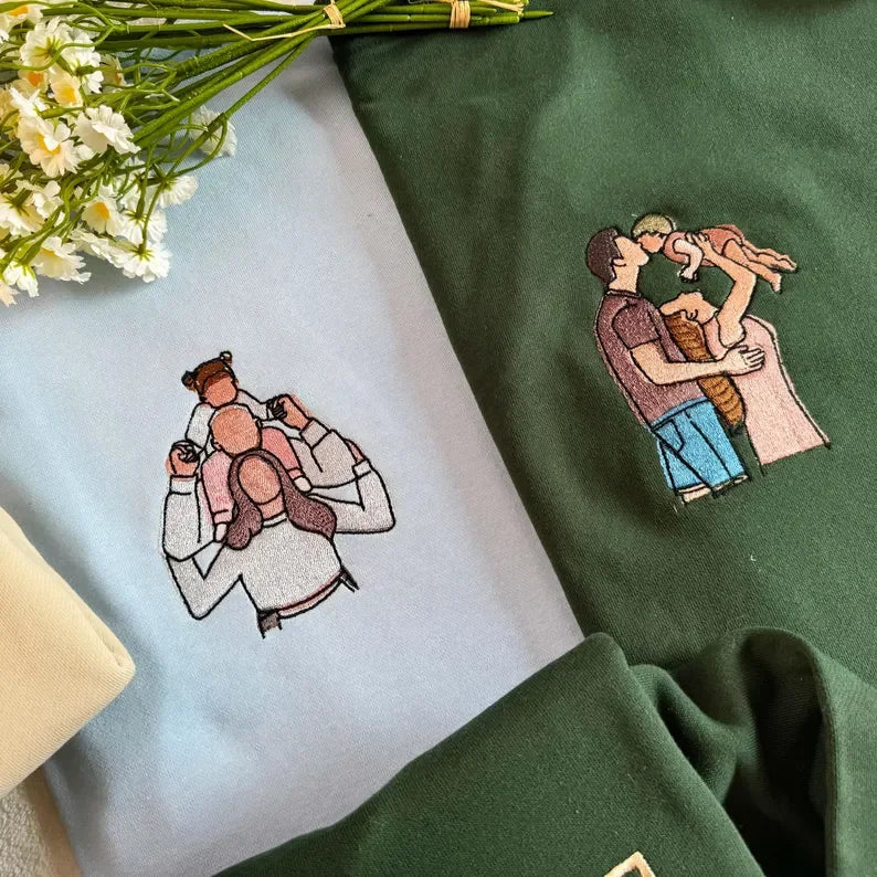 カスタムママパパ写真刺繍スウェットシャツ、カスタムバーシティ刺繍Tシャツ、ママへのギフト