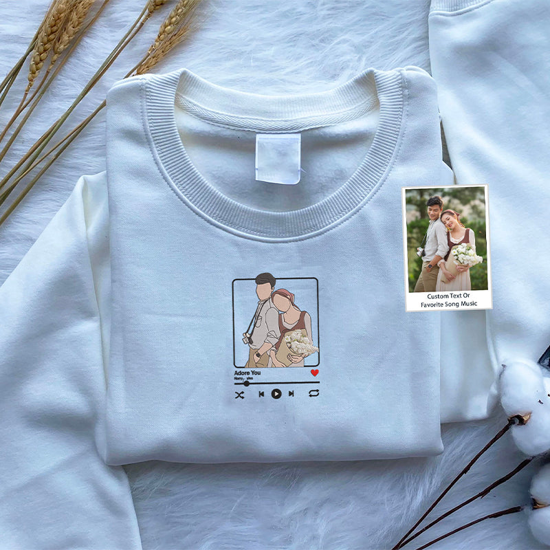 カスタム刺繍スウェットシャツ、カップル向けのパーソナライズギフト、アウトライン写真パーカー、ユニセックスパーカー