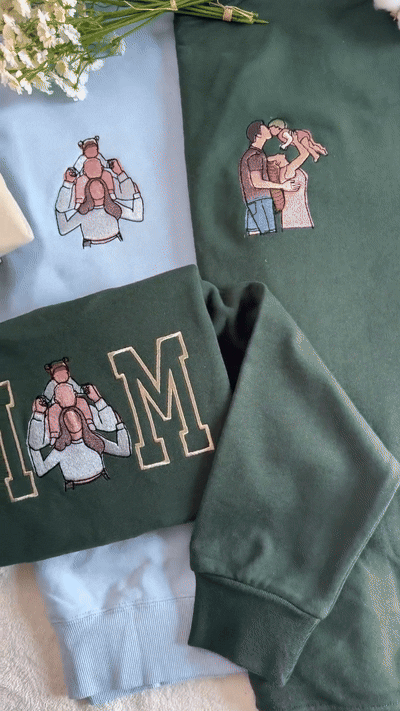 カスタムママパパ写真刺繍スウェットシャツ、カスタムバーシティ刺繍Tシャツ、ママへのギフト