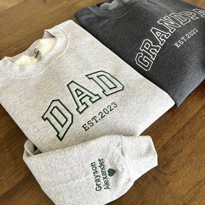 名前入り刺繍スウェットシャツ、日付入りおじいちゃんシャツ、最高の年入りお父さんシャツ、新米パパへのプレゼント、父の日ギフト