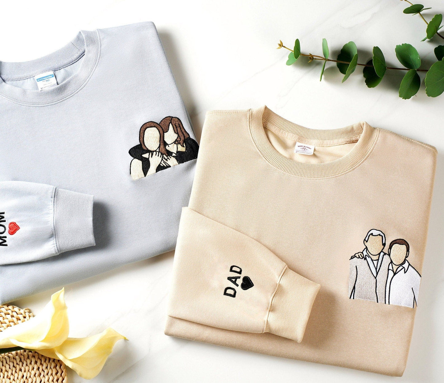 袖に子供の名前が入ったお父さん用カスタム刺繍スウェットシャツ、パーソナライズされたお父さんのクリスマスプレゼントセーター、父の日ギフト