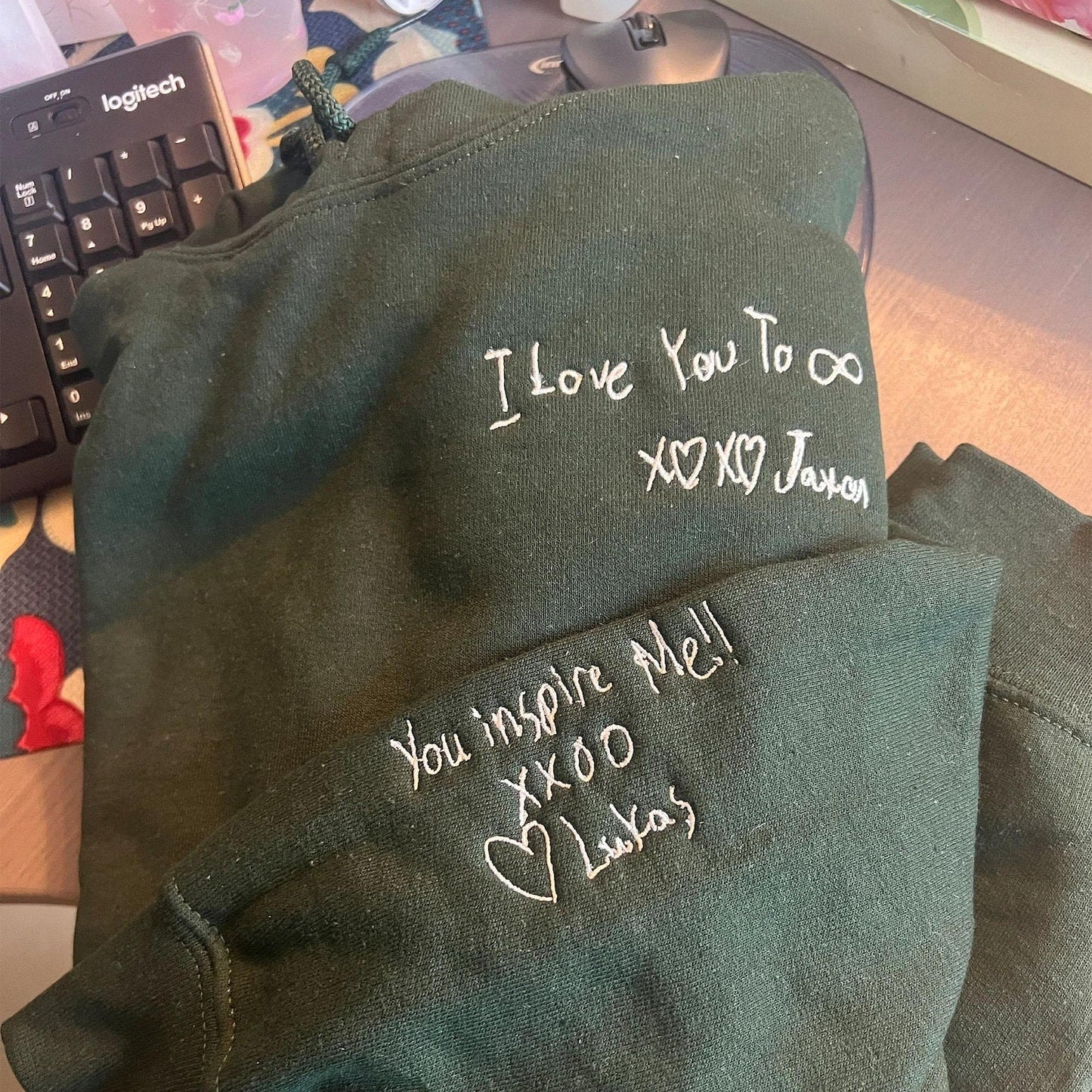 手書きの刺繍入りスウェットシャツをカスタマイズ、カップルのメッセージ刺繍シャツ、カップルのマッチングスウェットシャツ、彼と彼女へのパーソナライズされたギフト