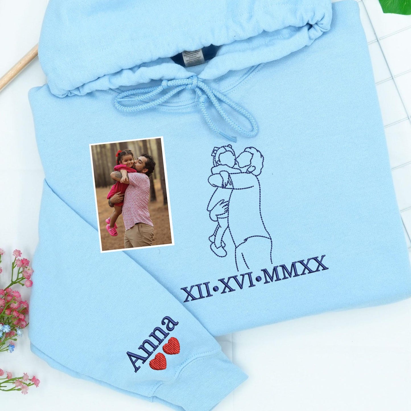 刺繍入りスウェットシャツのお父さんと娘の輪郭写真 | カスタマイズされたお父さんのスウェットシャツ | パーソナライズされたお父さんのポートレートパーカー | お父さんへの父の日ギフト