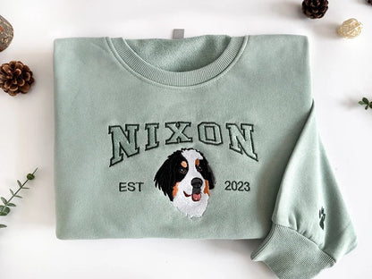 カスタムペット刺繍パーソナライズされたペットの顔とペットの名前のスウェットシャツ、クリスマスギフト